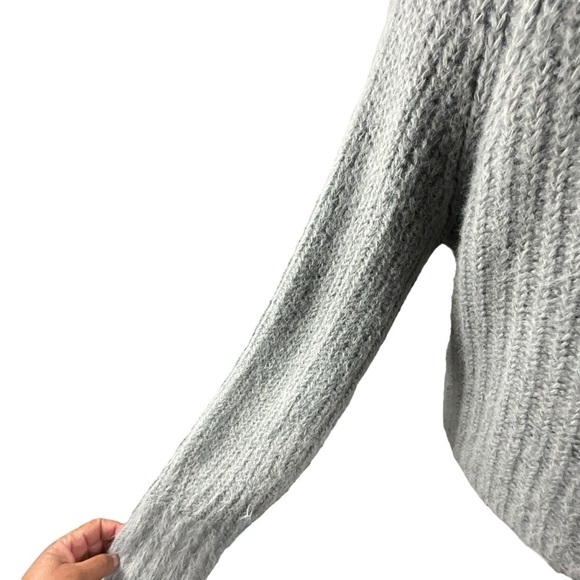 Arlene Knitted Short V neck Gray Chunky Cardigan Sweater - Picture 10 of 15